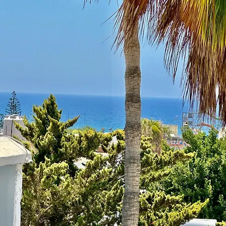 Flat In The Heart Of Ayia Napa/центр напы